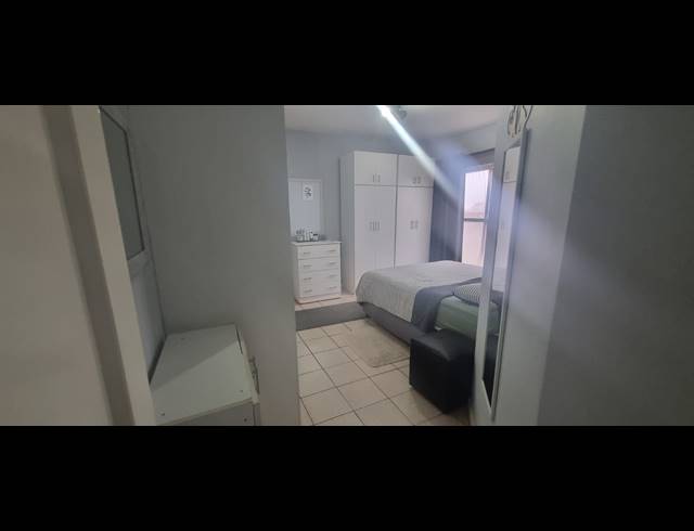 2 BEDROOM FLAT FOR SALE IN WINDERMERE